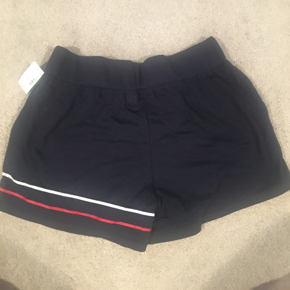 Navy Maurices shorts - size medium. NWT